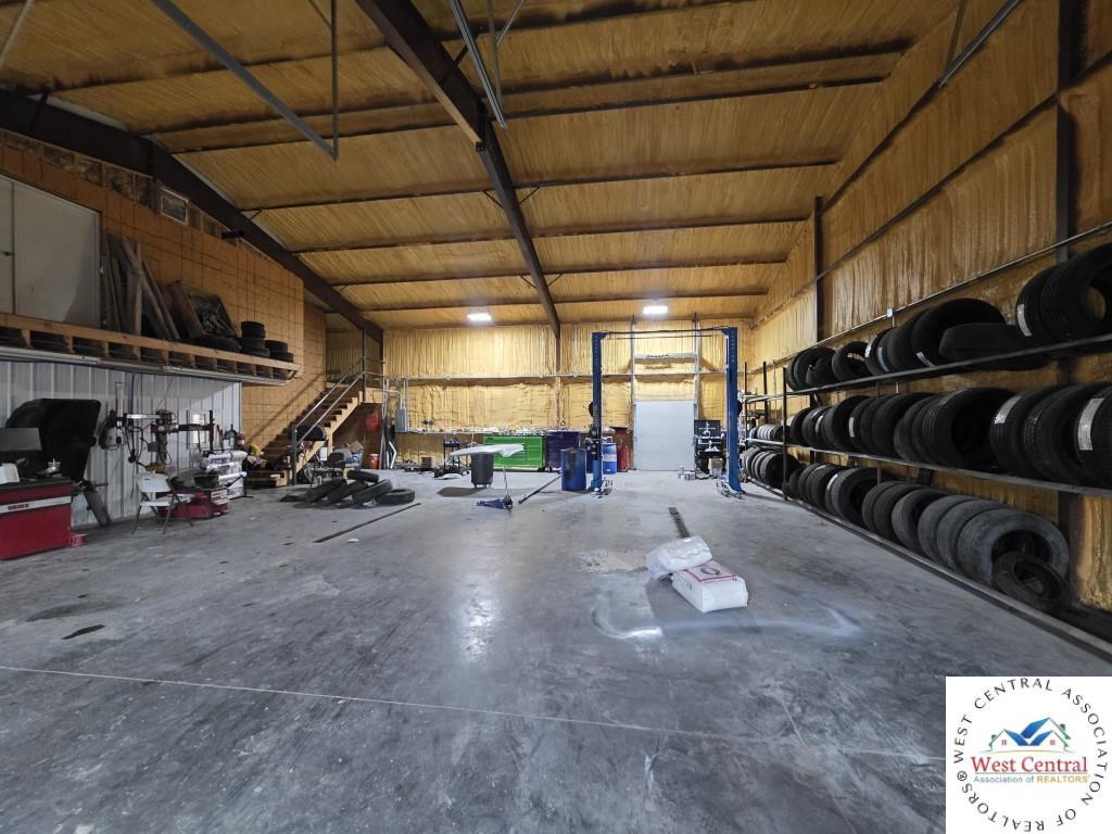 Commercial Sale in Warsaw