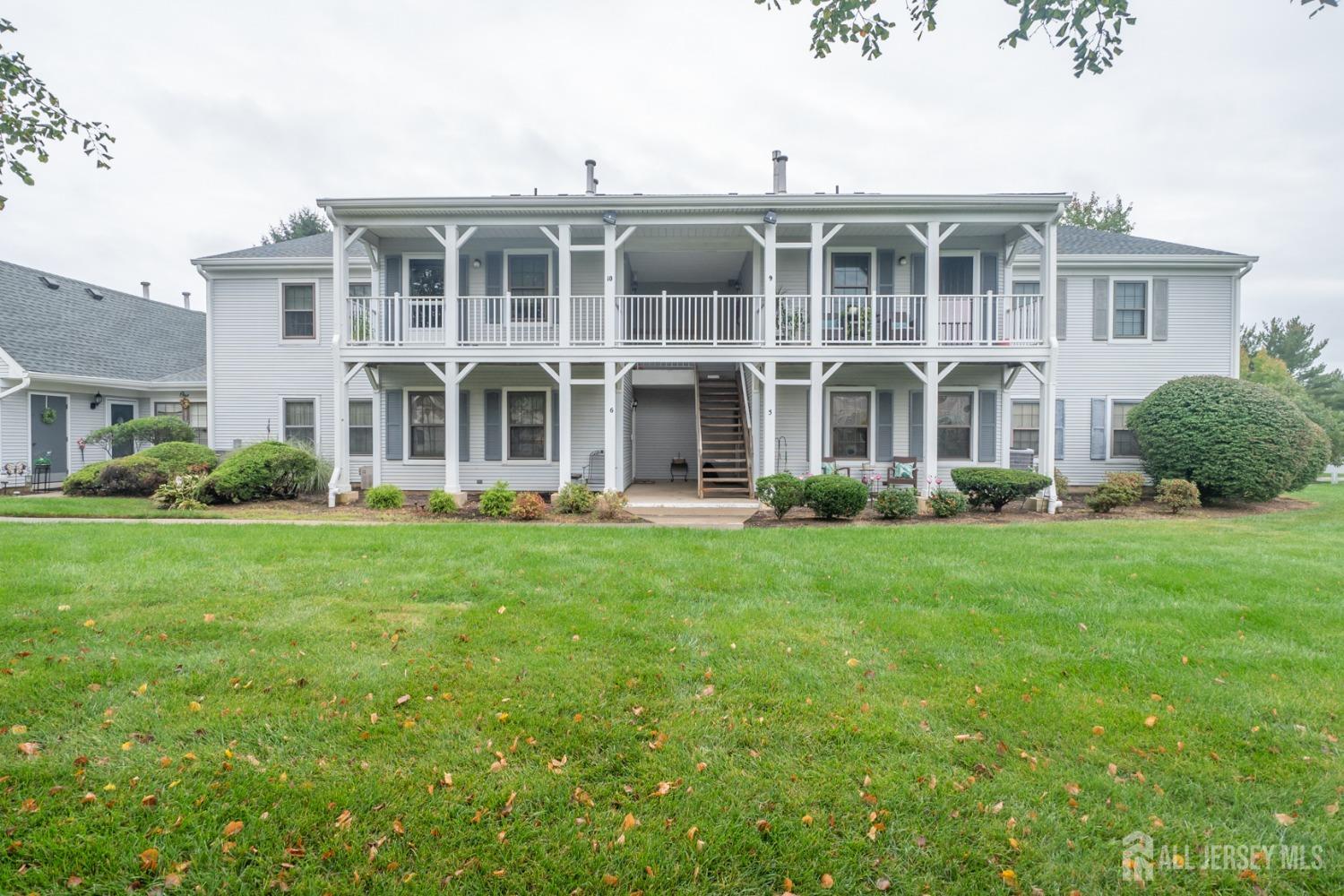 Wycoff Way, East Brunswick, NJ 08816