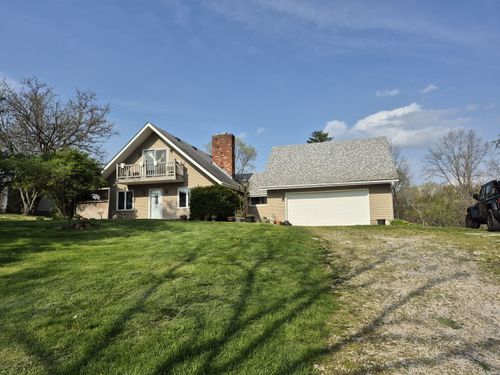 7645 Blackburn N, Athens, OH, 45701 | Card Image