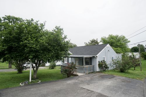 406 N Mabel St, Springfield, TN, 37172-2527 | Card Image