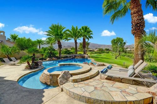 58365 Mijas, La Quinta, CA, 92253-8223 | Card Image