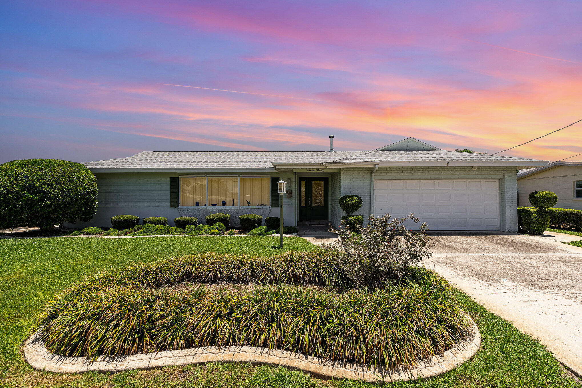 Vega Ave, Merritt Island, FL 32953