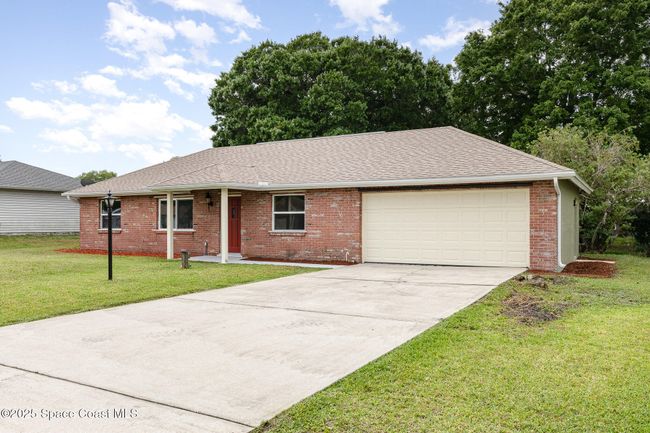 158 Billiar Ave Ne, House other with 3 bedrooms, 2 bathrooms and null parking in Palm Bay FL | Image 26