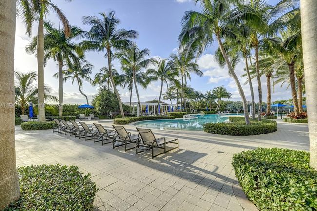APT-514 - 1 N Ocean Blvd, Condo with 2 bedrooms, 2 bathrooms and null parking in Pompano Beach FL | Image 39
