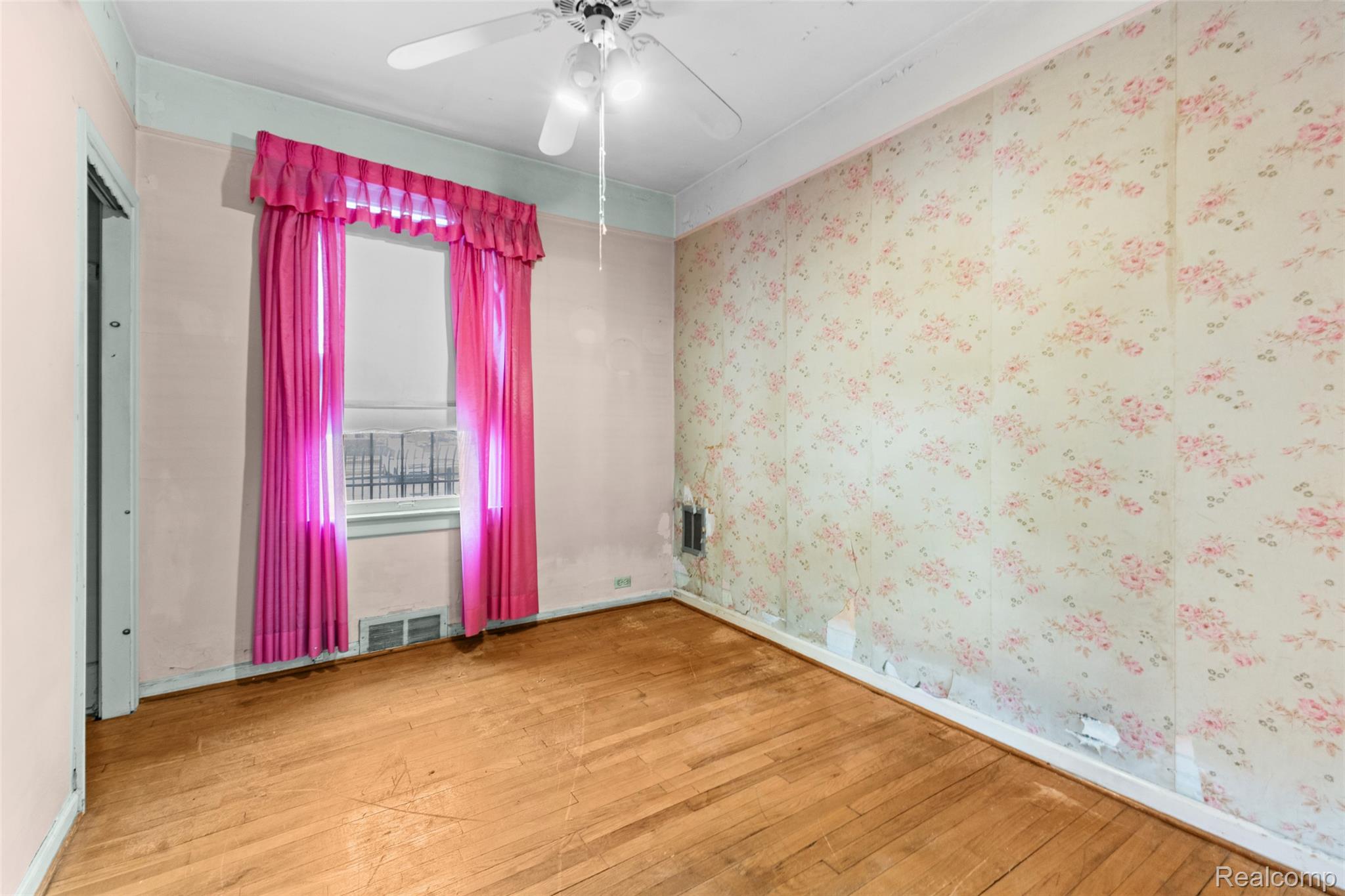 Residential in Detroit 4
