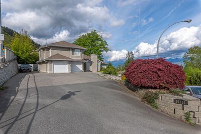 36111 Spyglass Lane, House other with 9 bedrooms, 6 bathrooms and 9 parking in Abbotsford BC | Image 1