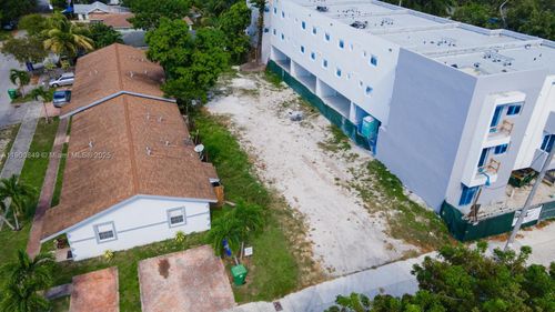 155 Nw 59th St, Miami, FL, 33127-1255 | Card Image