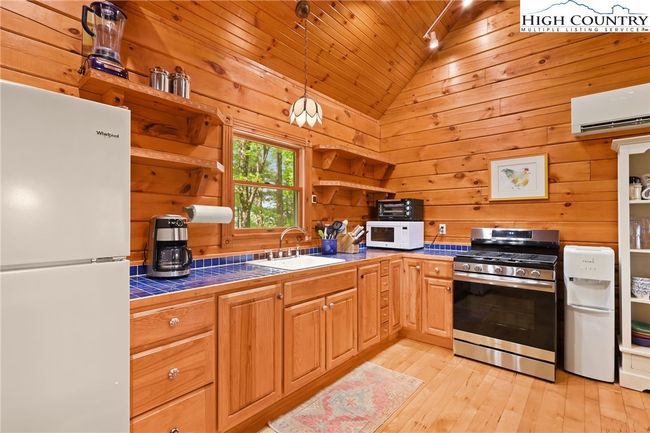 151 Cascade Dr, House other with 1 bedrooms, 1 bathrooms and null parking in Purlear NC | Image 11