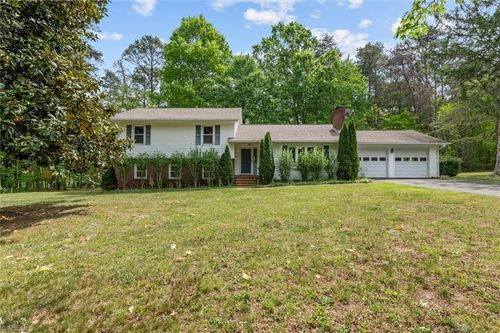 388 Eldora Rd, Ararat, NC, 27007-8048 | Card Image