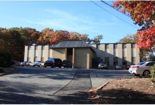 15 Bassett St, North Providence, RI, 02904-4145 | Card Image