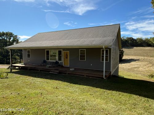 181-181 Holt Ln, New Tazewell, TN, 37825-3126 | Card Image