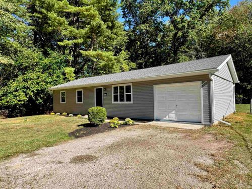 1539 S Ridgeview Rd, Logansport, IN, 46947-8257 | Card Image