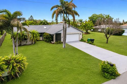 1654 Se Fallon Dr, Port St Lucie, FL, 34983-3711 | Card Image