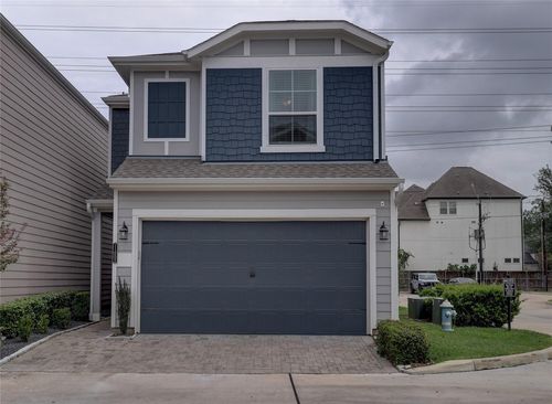 11002 Crescent Light Way, Houston, TX, 77043-1501 | Card Image