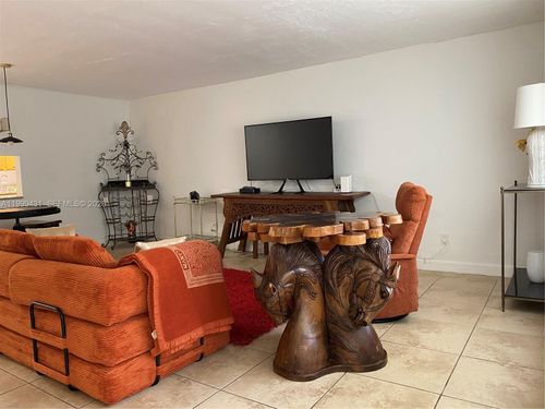 36-1855 Ne 121st St, North Miami, FL, 33181-2858 | Card Image