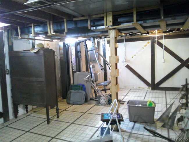 Some framing was started to Finish Basement.JPG | Image 27