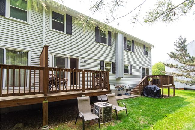 APT-7 - 1 Magnum Ct, Condo with 2 bedrooms, 2 bathrooms and 2 parking in Smithfield RI | Image 6