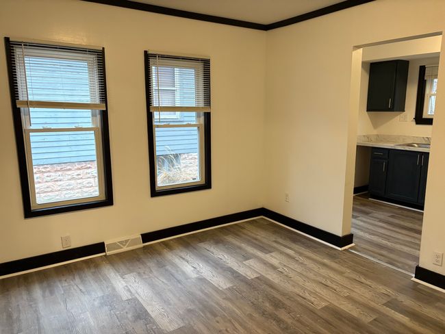 Alternate View of Dining Area | Image 8