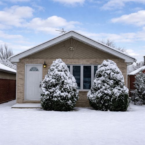 4805 S Latrobe Ave, Chicago, IL, 60638-1705 | Card Image