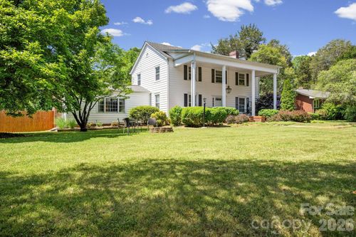 2403 E Innes St, Salisbury, NC, 28146-6820 | Card Image