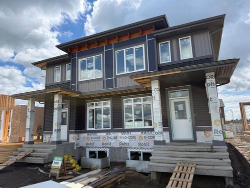 864 Sora Blvd Se, Calgary, AB, T3S0L6 | Card Image