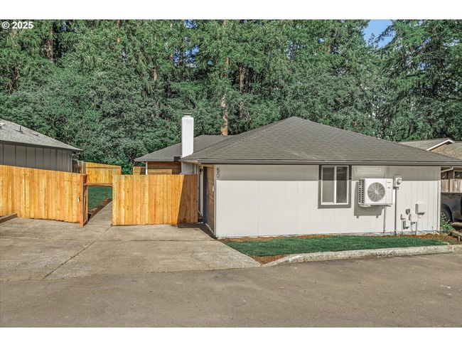 50 Nw 180 Th Ave, House other with 4 bedrooms, 2 bathrooms and 1 parking in Beaverton OR | Image 36