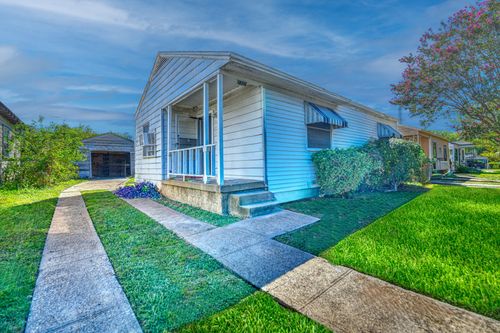 3330 Utah Ave, Dallas, TX, 75216-5234 | Card Image