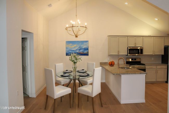 Dining Room Vitually Staged | Image 8