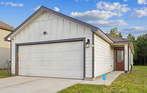 722 Road 5138, Cleveland, TX, 77327-1382 | Card Image