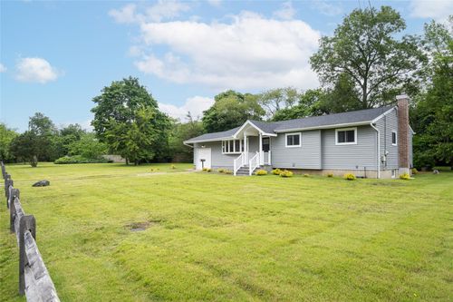 7 Searington Dr, Syosset, NY, 11791-3211 | Card Image