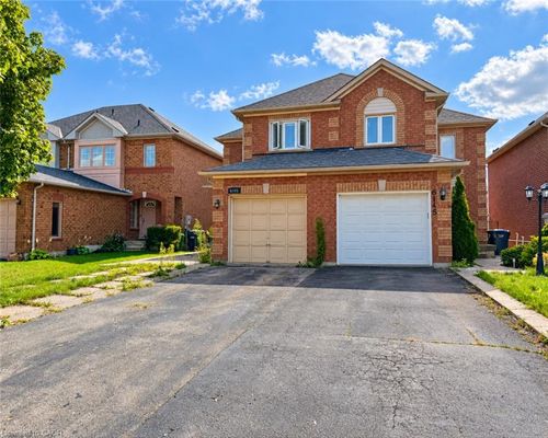 6143 Snowy Owl Cres, Mississauga, ON, L5N7B5 | Card Image