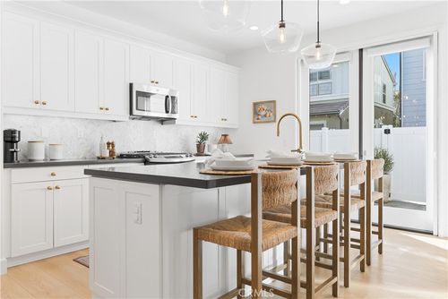 72 Marisol St, Rancho Mission Viejo, CA, 92694-1393 | Card Image