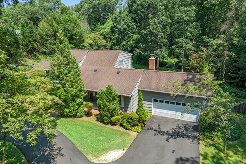 6 Craig Dr, Huntingtn Sta, NY, 11746-4705 | Card Image