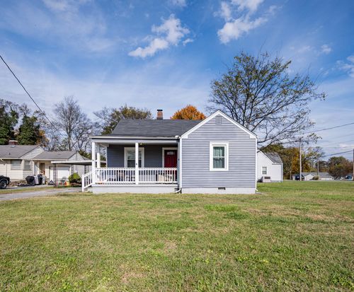 611 Coble Cir, Shelbyville, TN, 37160-3815 | Card Image