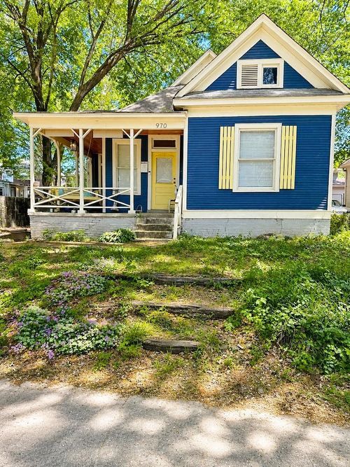 970 S Cox St, Memphis, TN, 38104-5812 | Card Image