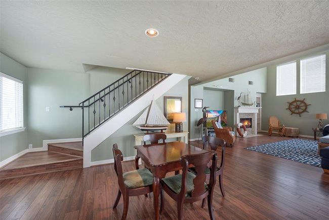 131 Isles End Rd, House other with 4 bedrooms, 5 bathrooms and 2 parking in Tiki Island TX | Image 17