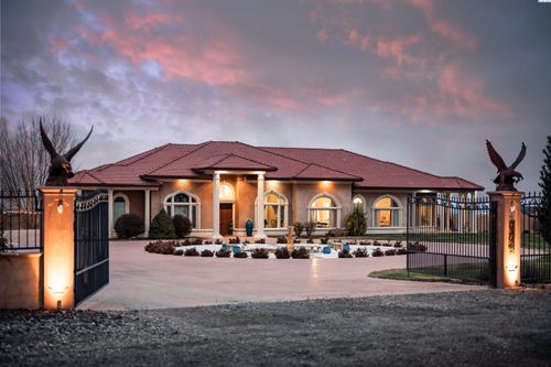 110302 E 297 Pr Se, Kennewick, WA, 99338-9101 | Card Image