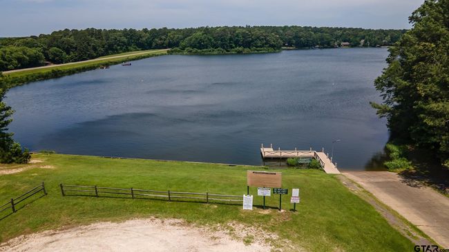 201 Elmwood Ln, House other with 2 bedrooms, 2 bathrooms and null parking in Holly Lake Ranch TX | Image 27