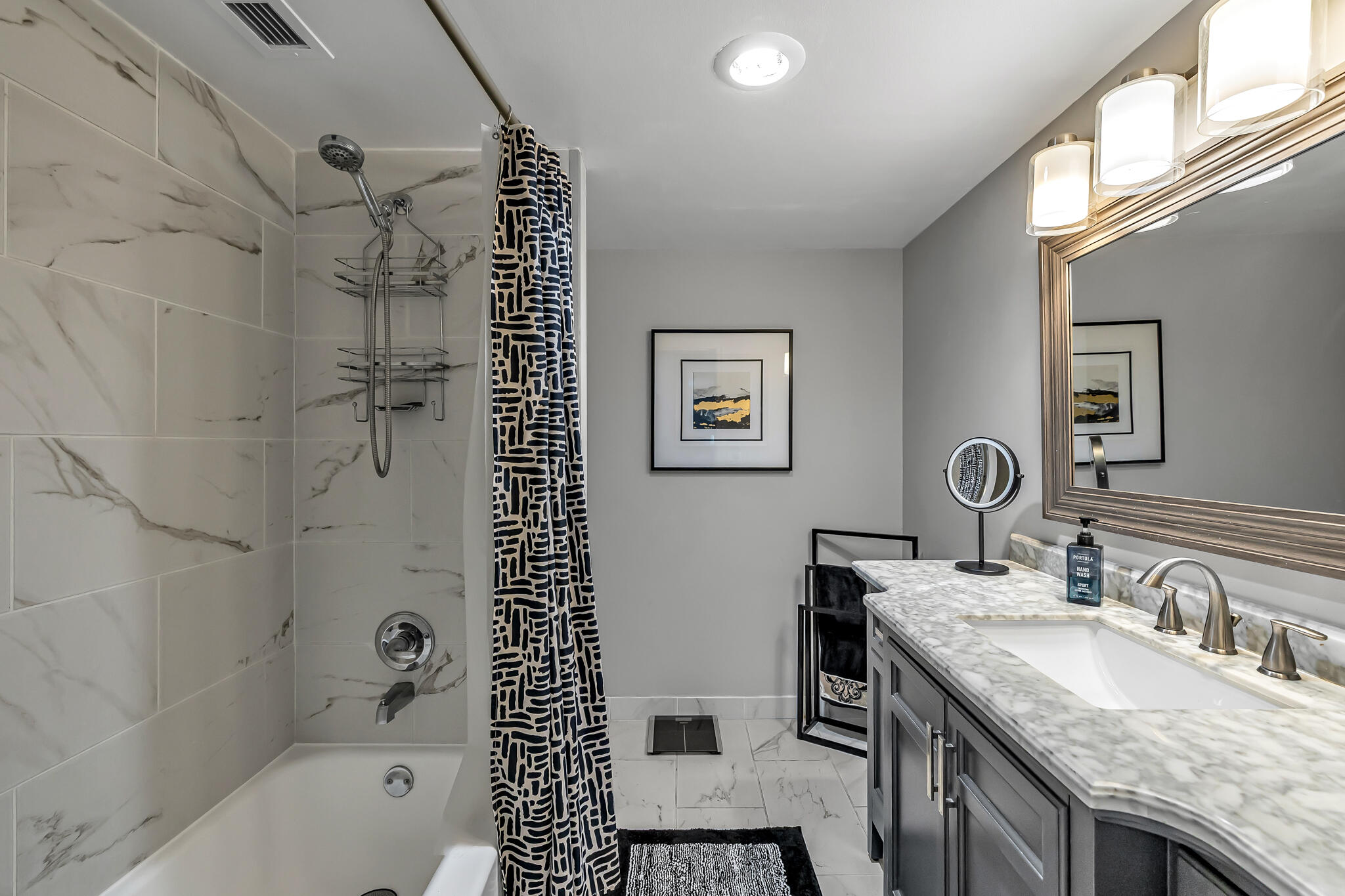 Residential Lease in Fort Lauderdale 3