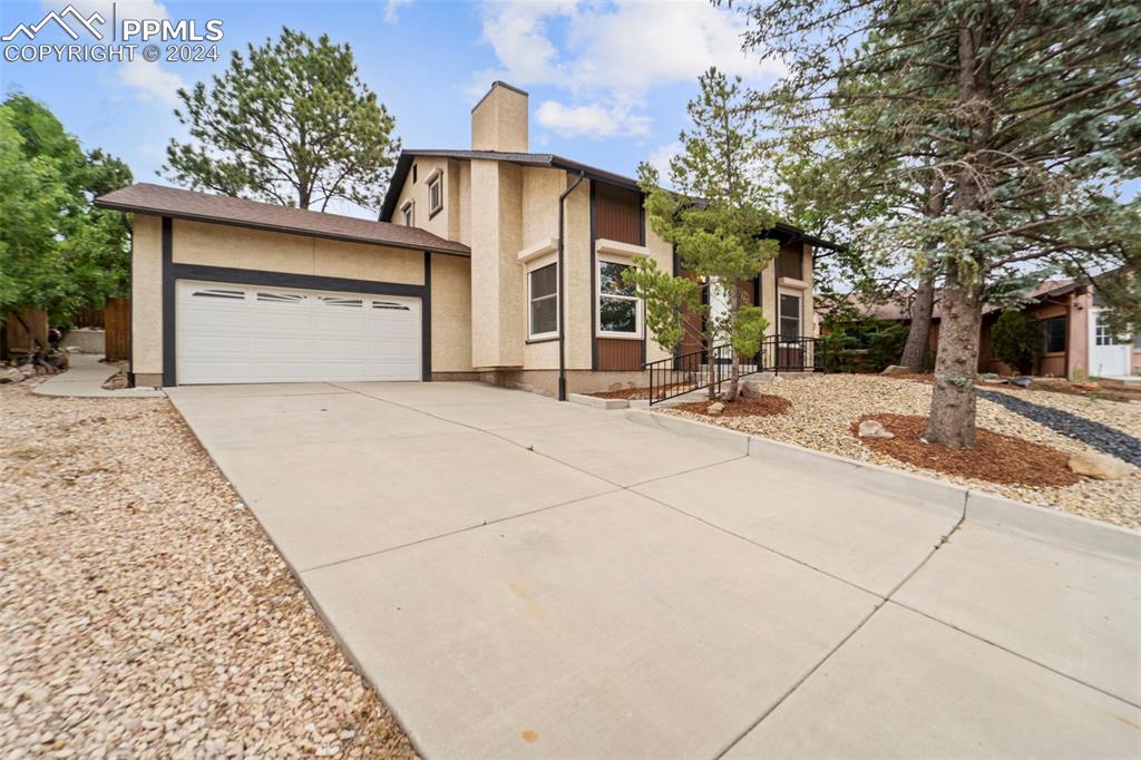Cheyenne Meadows Rd, Colorado Springs, CO 80906