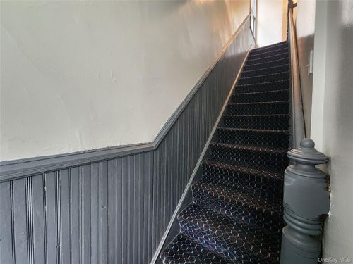 b-15 Lake Ave, Hillburn, NY, 10931-9000 | Card Image