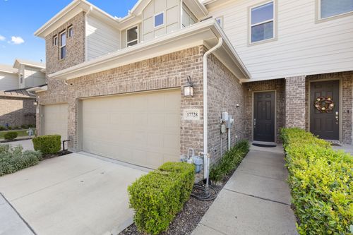 17728 Sage Ln, Dallas, TX, 75252-8033 | Card Image