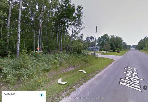 34 Maple Dr, Miller Lake, ON, N0H1Z0 | Card Image