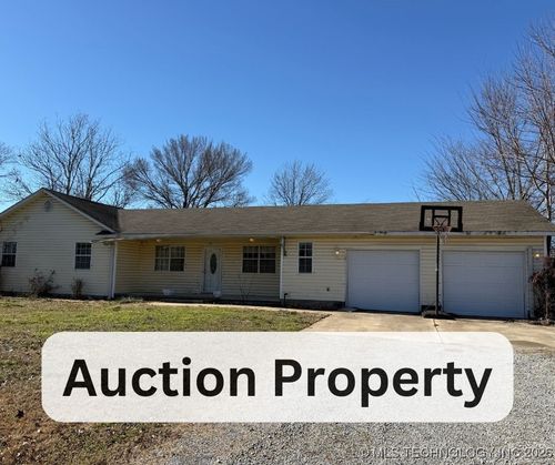 117 N Vann St, Chouteau, OK, 74337-3243 | Card Image