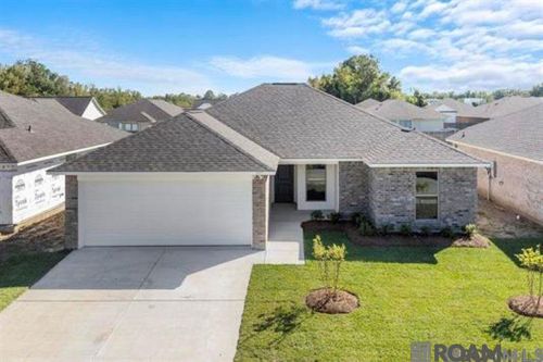 1267 W Amber St, Gonzales, LA, 70737-5532 | Card Image