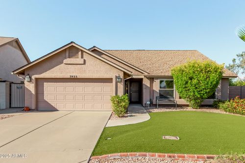 3922 E Marconi Ave, Phoenix, AZ, 85032-4073 | Card Image