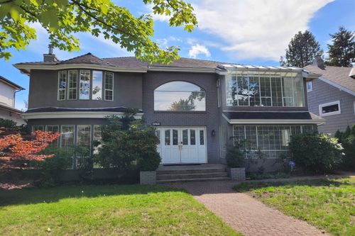 4570 W 13th Ave, Vancouver, BC, V6R2V4 | Card Image