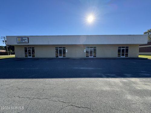 1205 First St, Ahoskie, NC, 27910 | Card Image