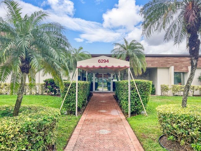 APT-106 - 31 Abbey Ln, Condo with 2 bedrooms, 2 bathrooms and null parking in Delray Beach FL | Image 29