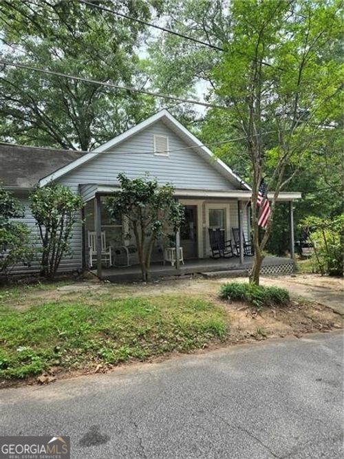 1038 Forest Ave, Stone Mountain, GA, 30083-2916 | Card Image